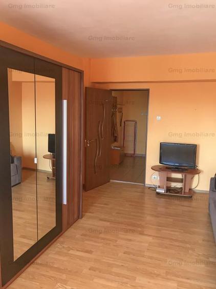 Garsonieră decomandată, mobilată în Obor