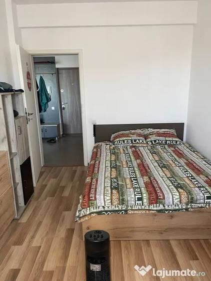Apartament cu 2 camere decomandat în Sud