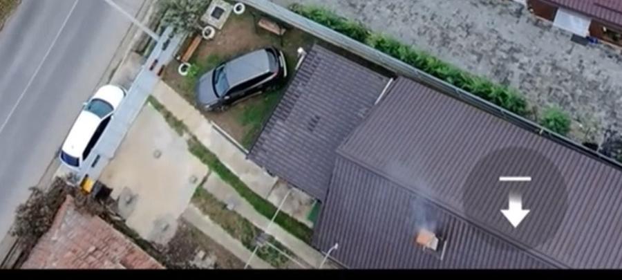 Casă cu 2 camere decomandat în Hăbud