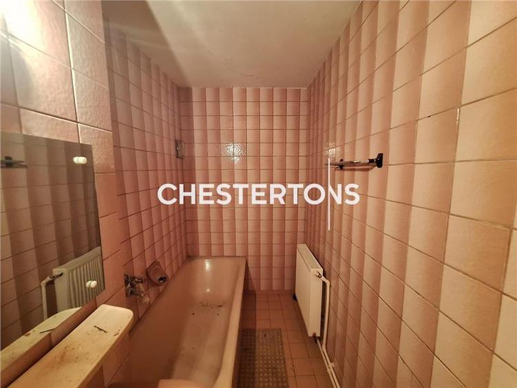 Apartament cu 3 camere decomandat în Ultracentral
