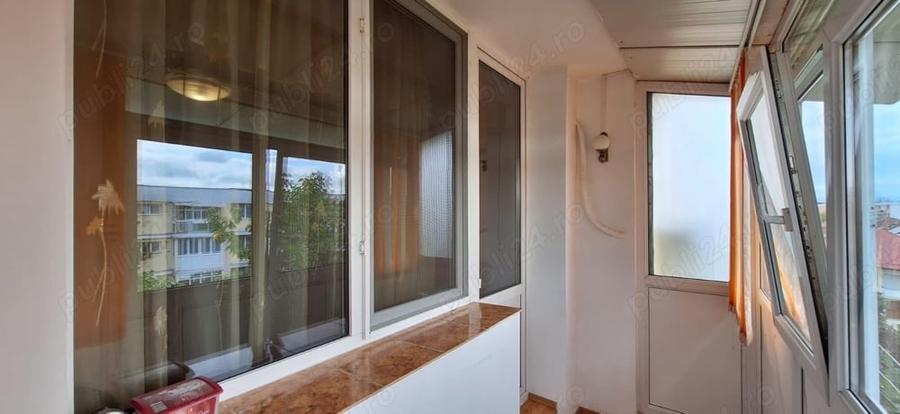 Apartament cu 2 camere decomandat în Grivița