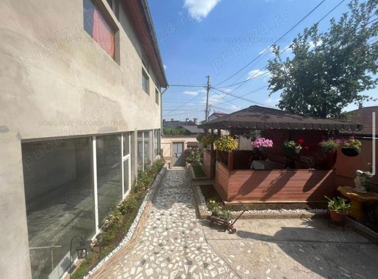 Casă cu 5 camere cu Teren 265 Mp în Dobroești