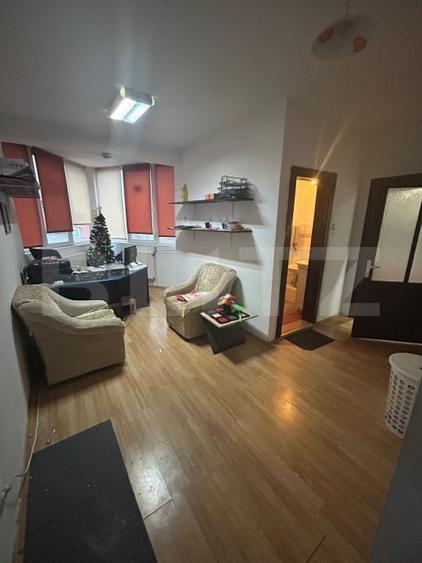 Casă individuală cu 6 camere cu Canalizare în Complex Studențesc