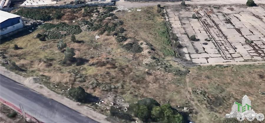 Teren Construcții intravilan de 7500 mp, în Central