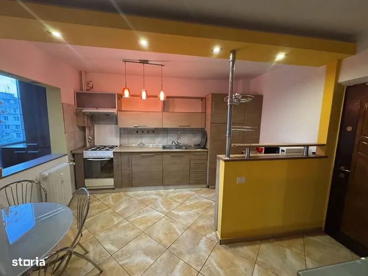 Apartament cu 3 camere decomandat, mobilat în Drumul Taberei