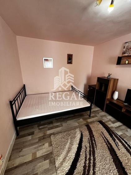 Garsonieră de închiriat – Str. Transilvaniei | Etaj 2/4 - 3