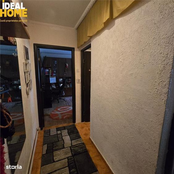 Apartament cu 3 camere în Alexandru cel Bun