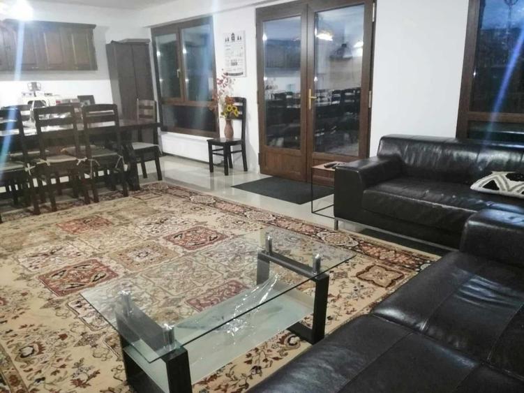 Casă cu 3 camere în Central