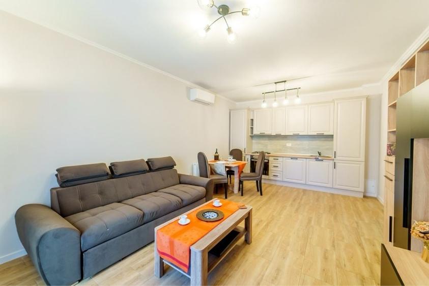 Apartament cu 2 camere semidecomandat în Ultracentral