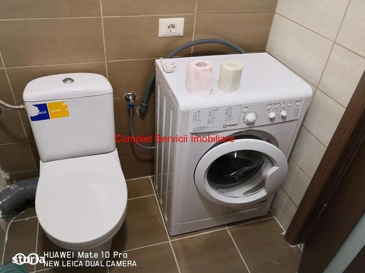 Apartament cu 2 camere decomandat în Roșu