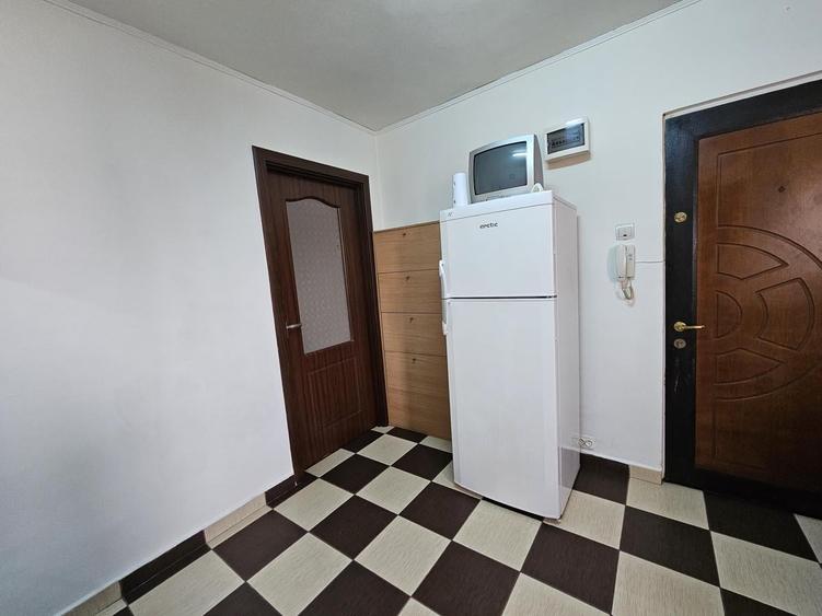 Studio 2 camere | 30 mp | Centrală proprie | 5 min Metrou Preciziei | Comision 0 - 7