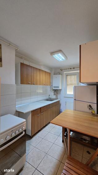 Apartament cu 2 camere semidecomandat în Central