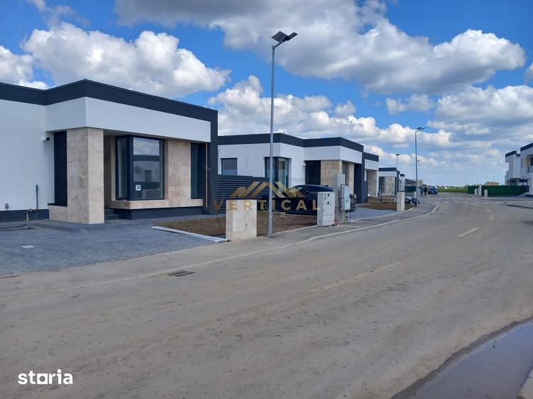 Apartament cu 3 camere în Berceni