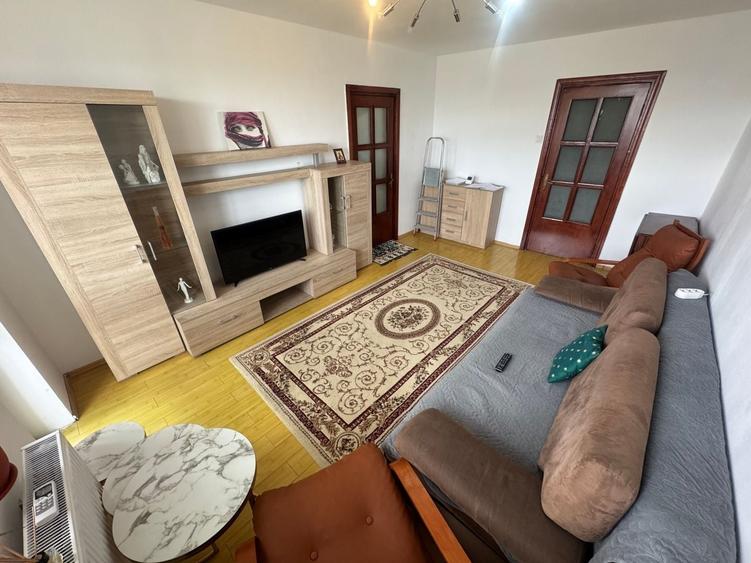Apartament cu 2 camere circular, mobilat în Tomis Nord