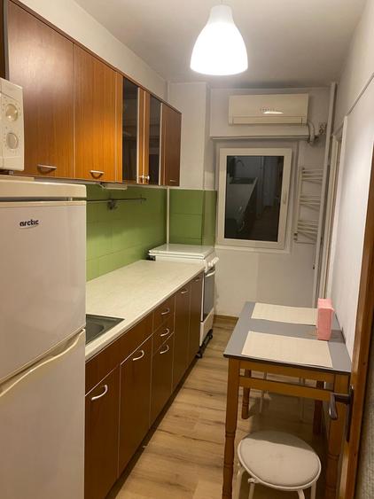 Garsonieră decomandată în Vatra Luminoasă