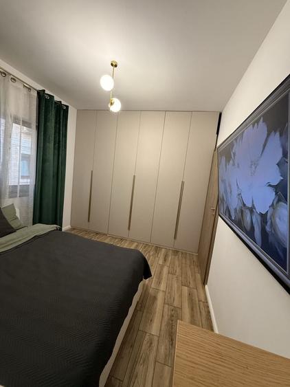Apartament cu 2 camere decomandat în Giroc