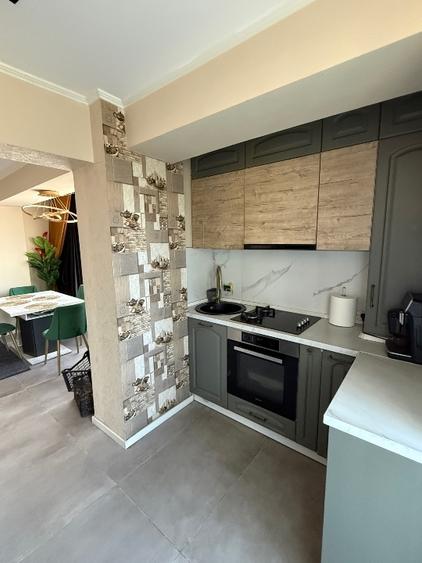 Apartament cu 4 camere decomandat, mobilat în Brâncoveanu
