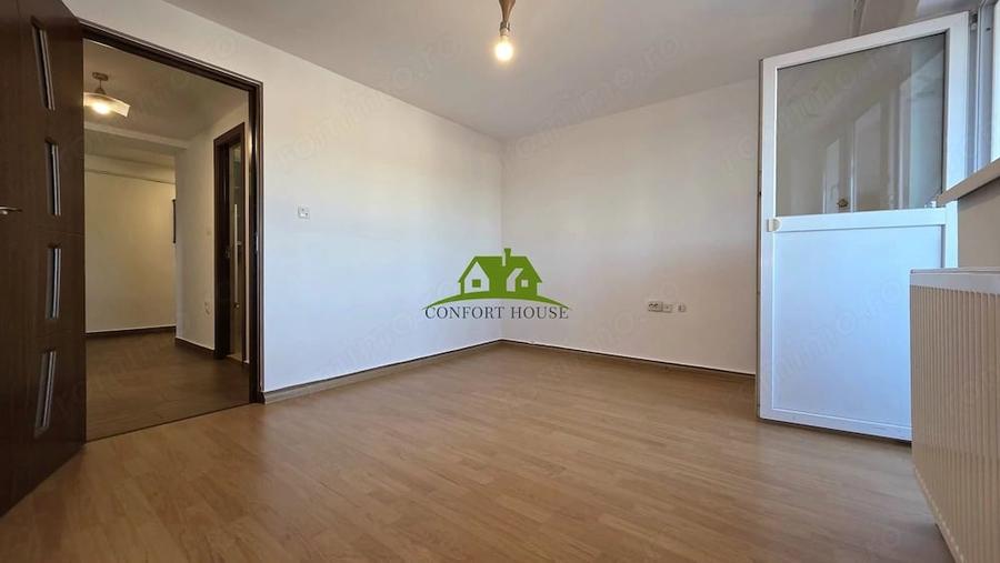 Apartament cu 2 camere decomandat în Căzănești (Râmnicu Vâlcea)