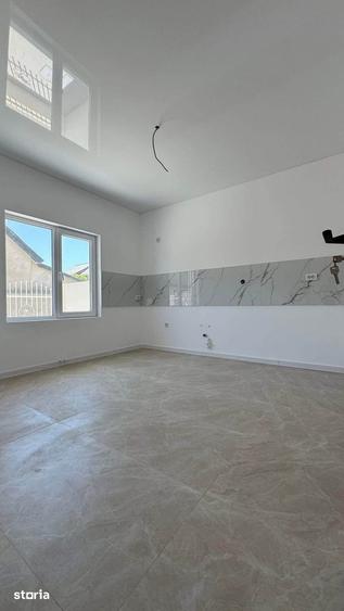 Casă cu 3 camere cu Teren 150 Mp în Central