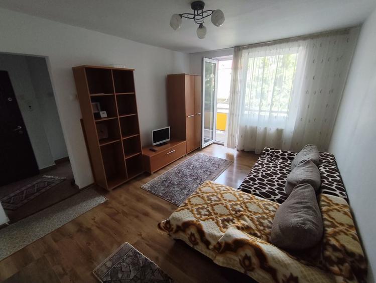 Inchiriez apt. cu 3 camere in Baia Mare intre RFN si Albina - 11