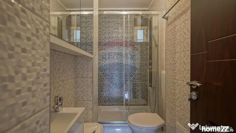 Apartament cu 3 camere decomandat în Griviței