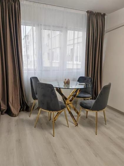 Apartament cu 2 camere decomandat, mobilat în Doamna Ghica