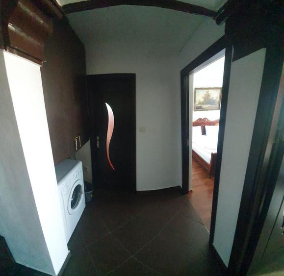 Apartament cu 2 camere decomandat, mobilat în Km 4