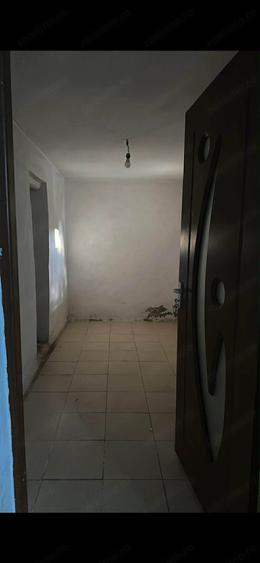 Casă cu Teren 1209 Mp în Tomnatic