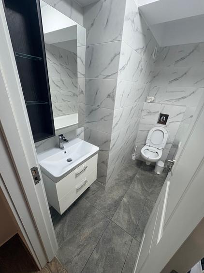 Apartament cu 2 camere decomandat în Exterior Vest