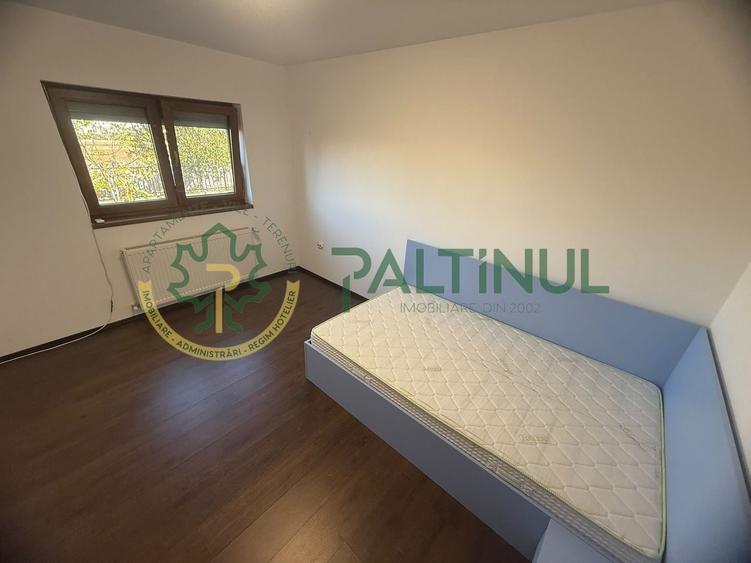 Apartament cu 3 camere semidecomandat, mobilat în Șelimbăr