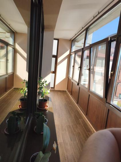 Apartament cu 3 camere decomandat în Aviatorilor