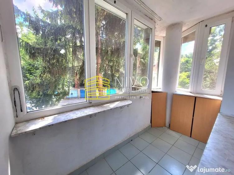 Apartament cu 3 camere decomandat în Tudor