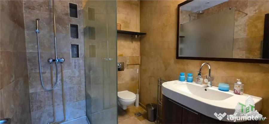 Casă cu 4 camere cu Teren 167 Mp în Domenii