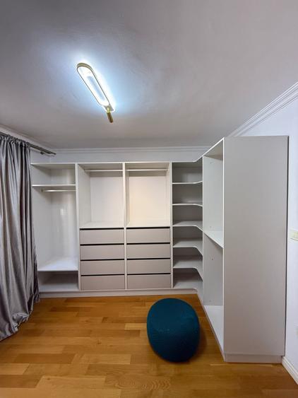 Apartament cu 3 camere semidecomandat, mobilat în Circumvalațiunii