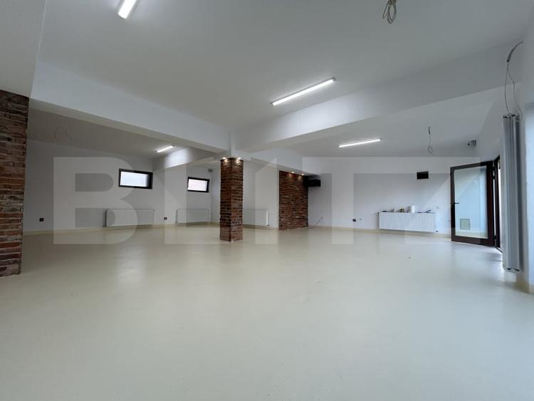 Spațiu comercial, de 142 mp, în Gherla
