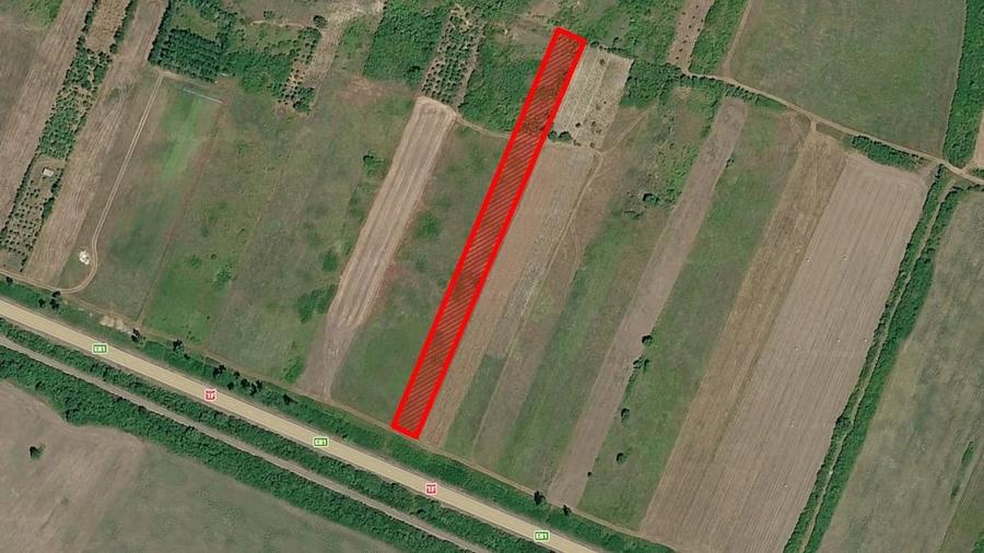 Teren de 4600 mp, în Sălăjeni