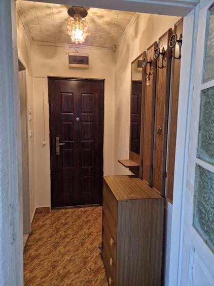 Apartament cu 2 camere nedecomandat în Cetățele
