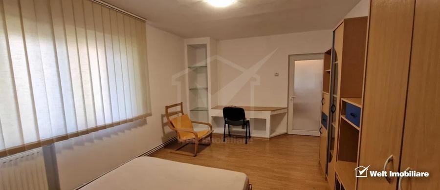 Apartament cu 3 camere decomandat în Zorilor