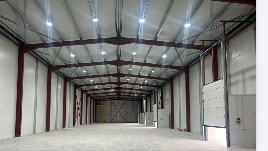 Spațiu industrial, de 1,600 mp, în Industriilor