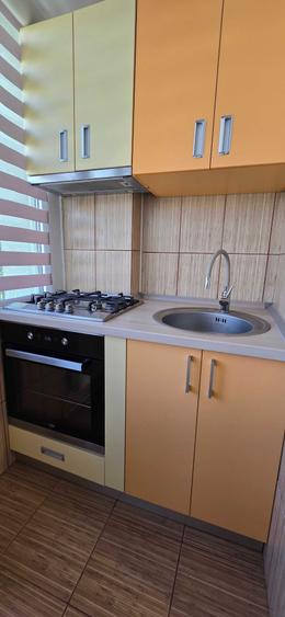 Apartament cu 2 camere decomandat în Exterior Vest