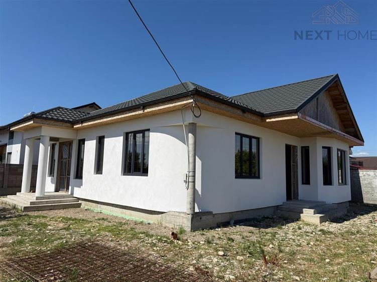 Casă cu 3 camere cu Garaj în Gară