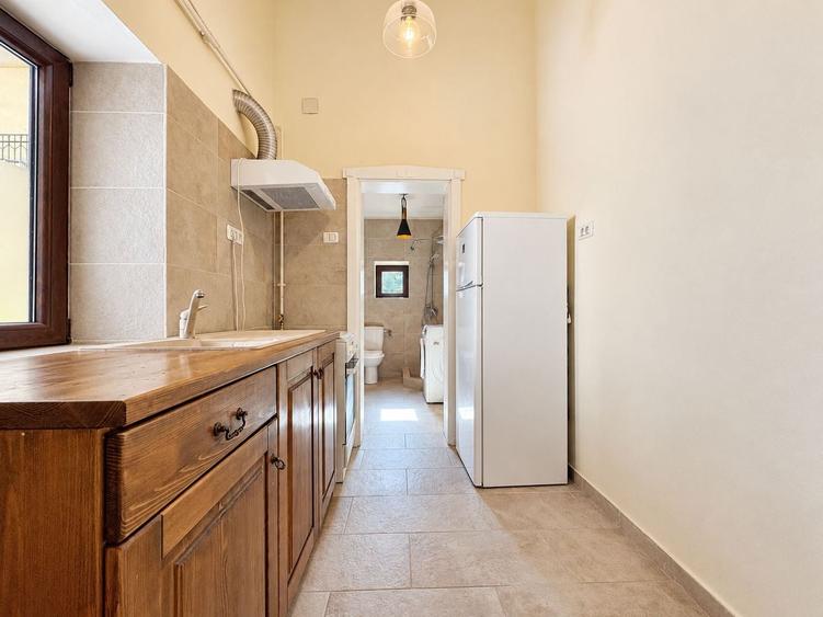 Apartament cu 2 camere semidecomandat în Sinaia