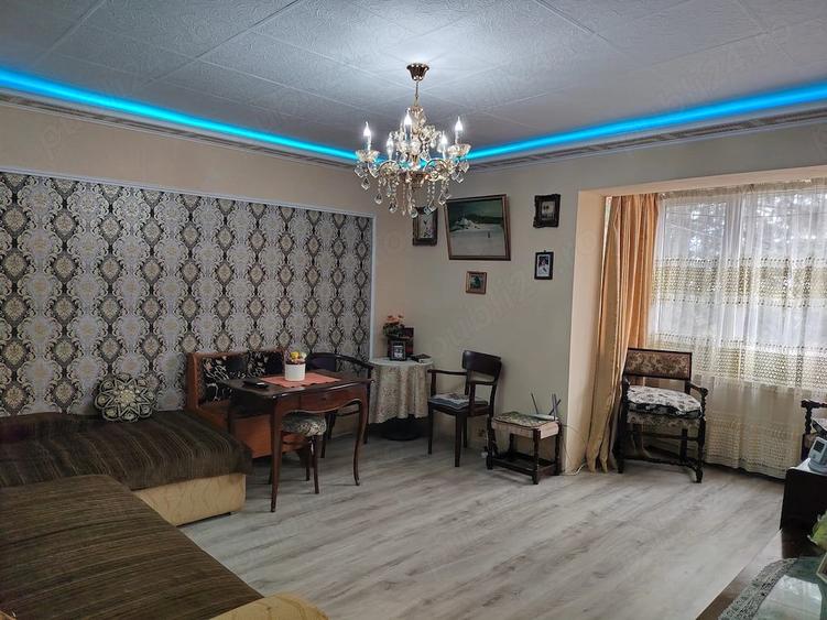 Apartament cu 2 camere decomandat în Tărtășești