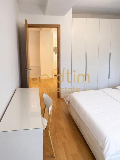 Apartament cu 3 camere decomandat, mobilat în Iancu Nicolae