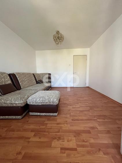 Apartament cu 2 camere decomandat, mobilat în Găești