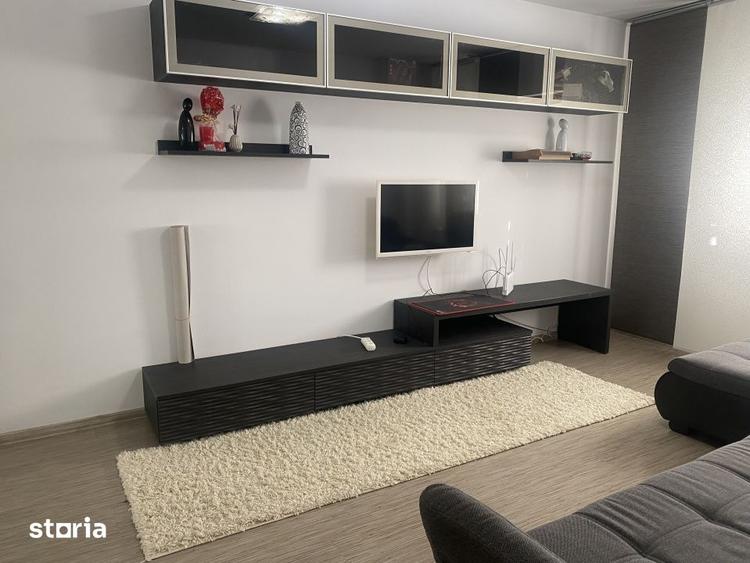 Apartament cu 3 camere în Ștefan cel Mare