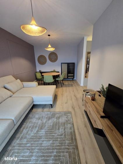 Apartament cu 2 camere decomandat, mobilat în Între Lacuri