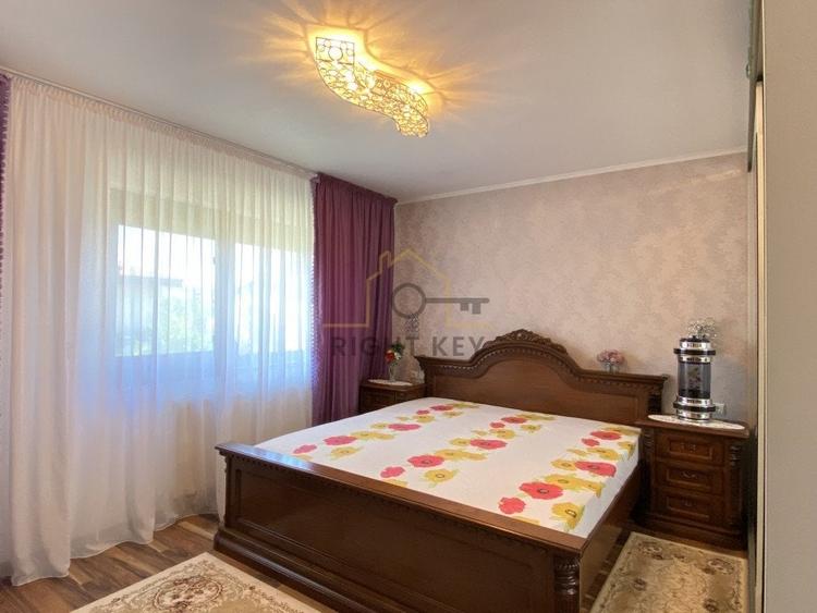Duplex cu 3 camere cu Canalizare în Domnești