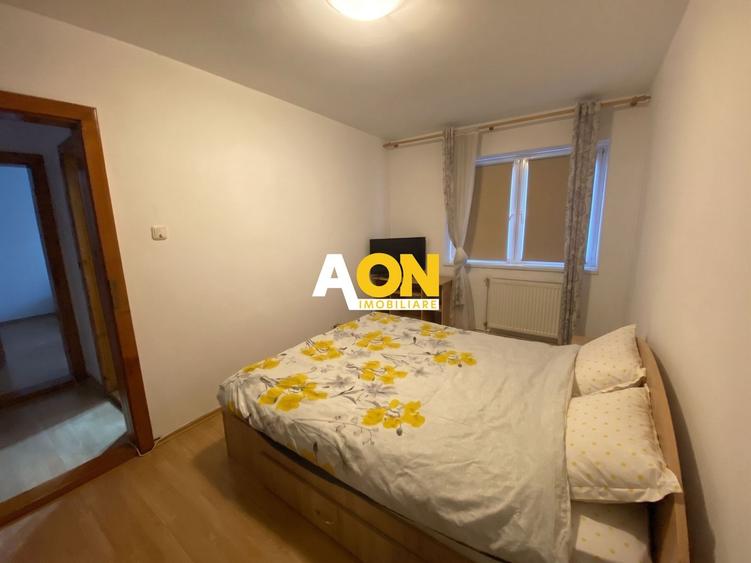 Apartament cu 2 camere semidecomandat, mobilat în Cetate