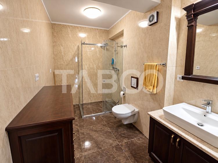 Apartament cu 2 camere decomandat, mobilat în Piața Cluj